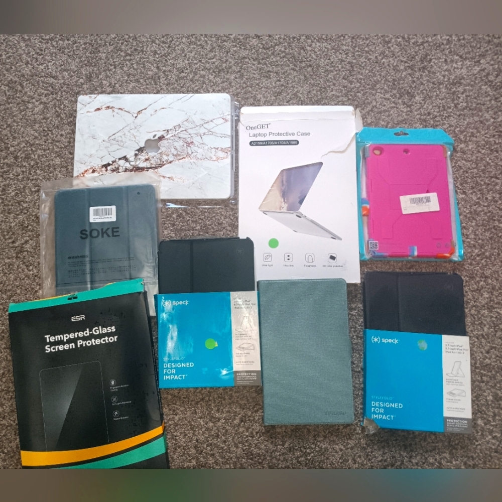 Apple IPad & MacBook Covers